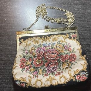 VINTAGE NEEDLEPOINT SHOULDER BAG LONG CHAIN